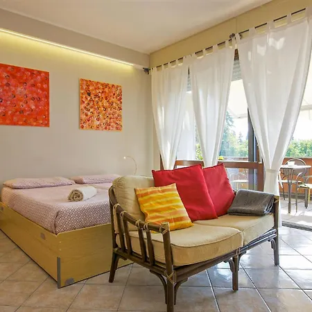 Residenz La Selva Studio-apartments גיפה