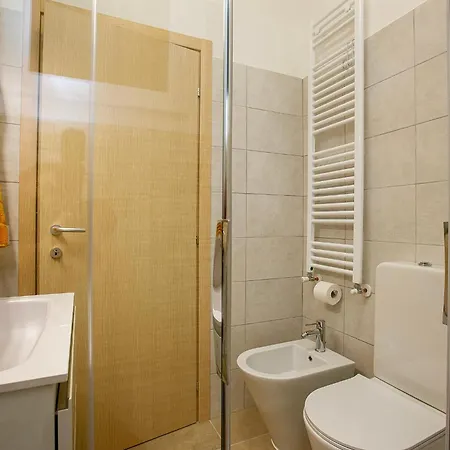 Residenz La Selva Studio-apartments * גיפה